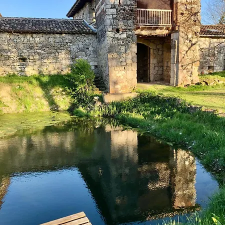 Du Chateau Des Fours Prázdninový dům *